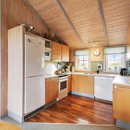 Semesterbostad Frithger - 250m From The Sea By Interhome *